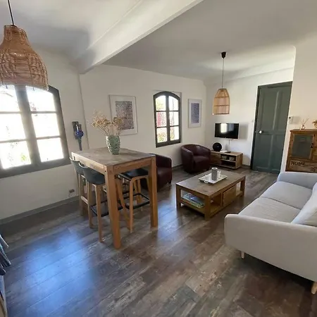Daire Appt Lumineux Dans Bel Immeuble Hp Les Oliviers 3 *