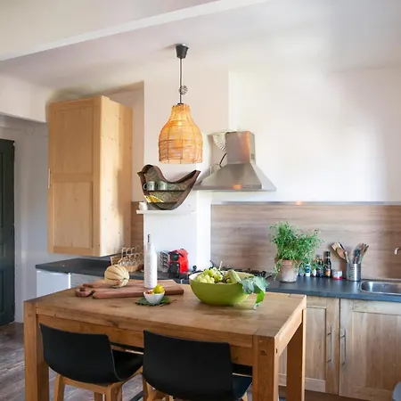 Appt Lumineux Dans Bel Immeuble Hp Les Oliviers 3 * Arles